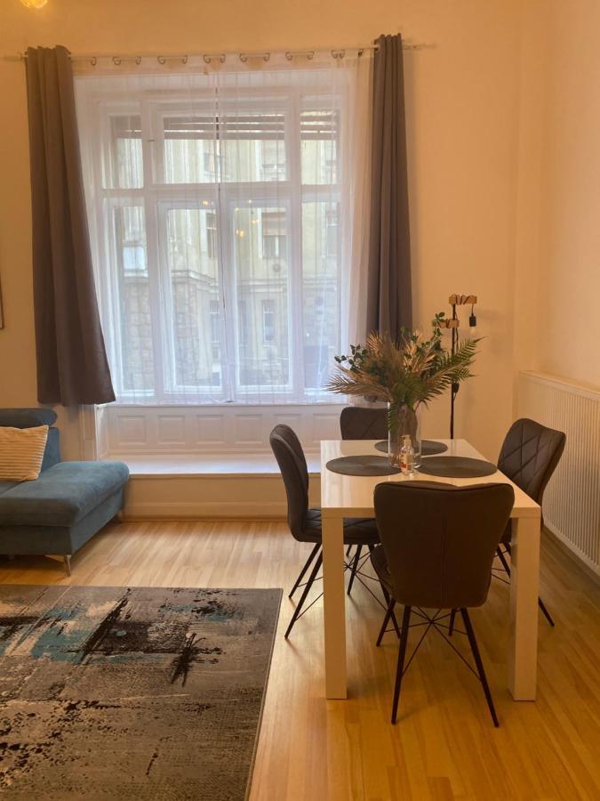 Blue Danube Apartment Downtown With Free Parking 布达佩斯 外观 照片